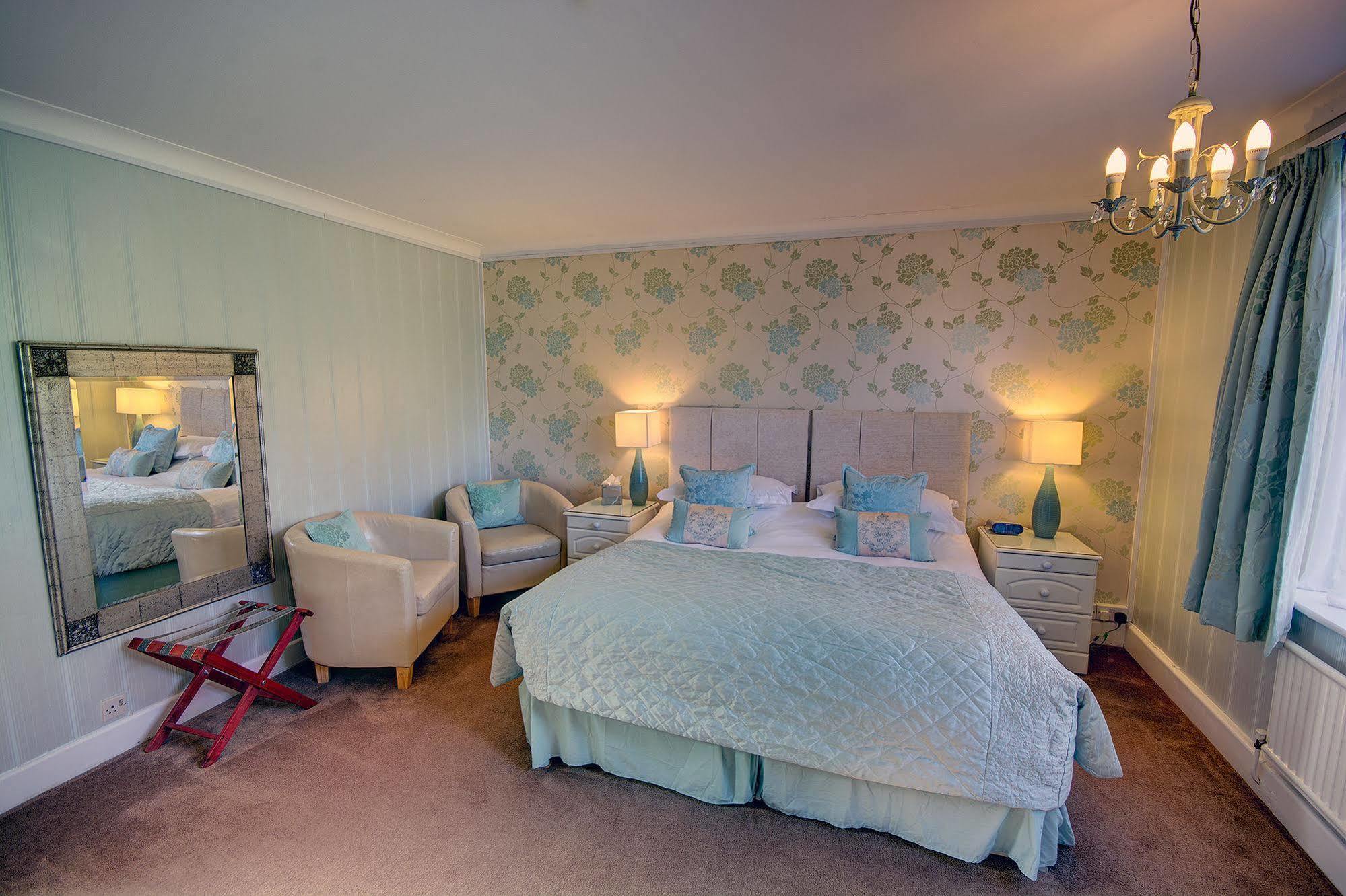Grovefield Manor Hotel Poole Exterior foto